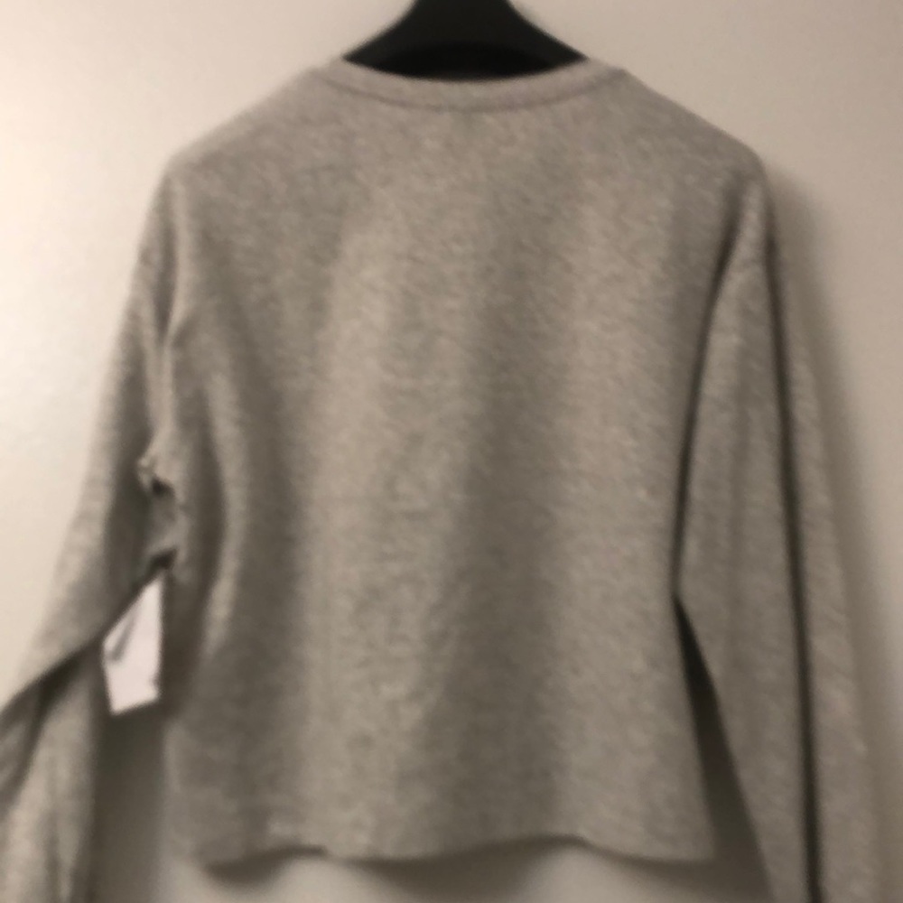 CIRCLEX Wild Ones Crop Sweatshirt - Picture 5 of 6